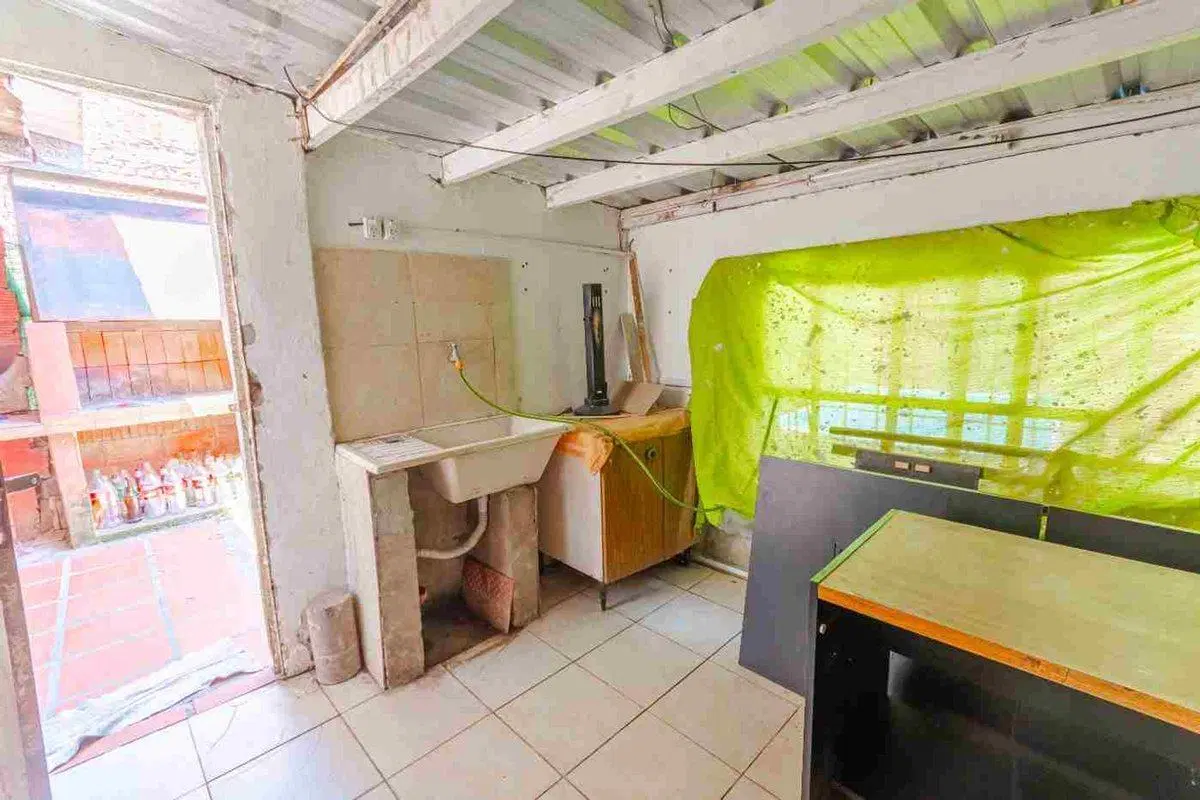 Casa con 2 dormitorios + monoambiente independient 2
