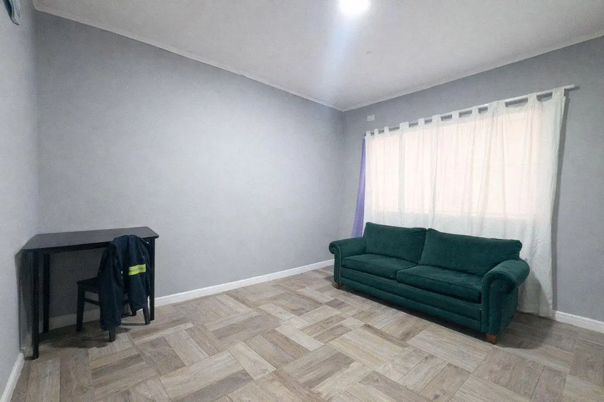 VENTA CASA 3 DORMITORIOS CON PILETA - FISHERTON 3
