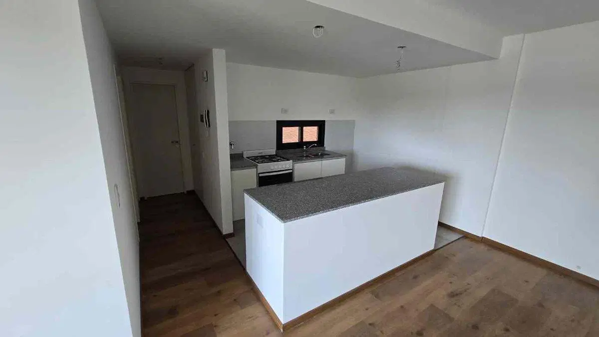 DPTO EN VENTA 2 DORMITORIOS LOS PASOS FISHERTON 4