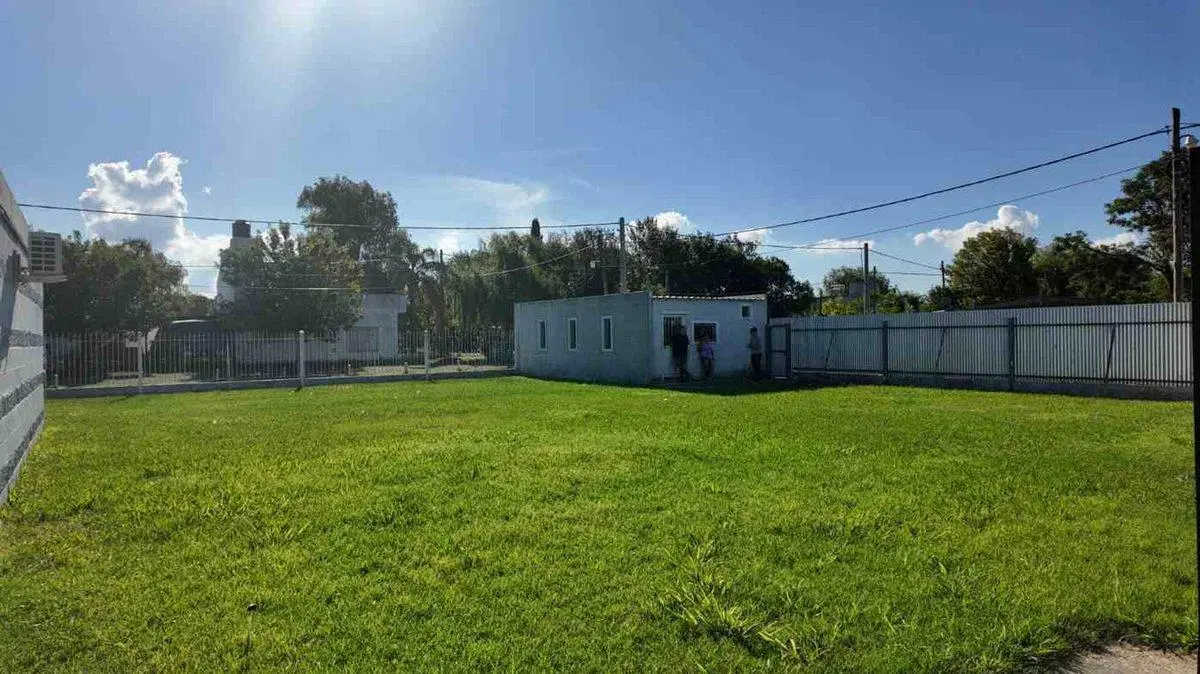 SE VENDE CASA 3 DORMITORIOS LOTE 900M2 (ARBILLA 2) 2