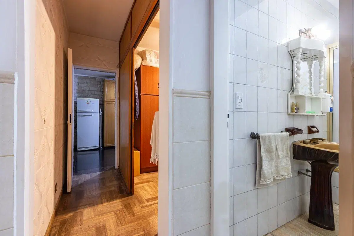 CASA DE DOS DORMITORIOS EN BARRIO URQUIZA 4