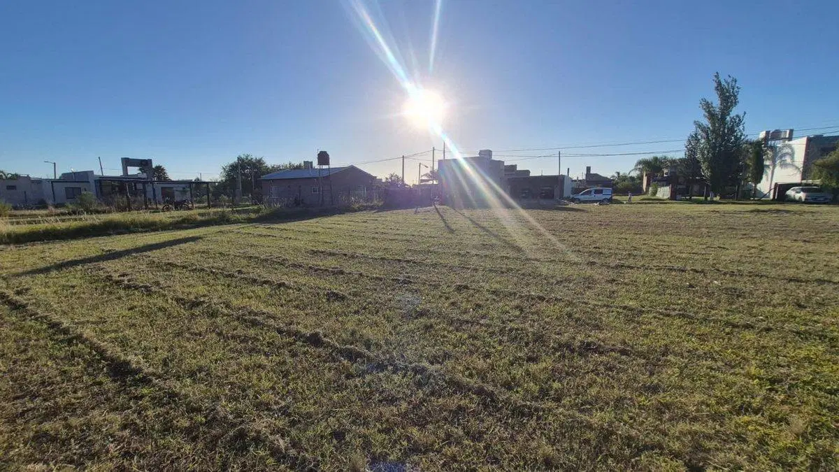 LOTE EN VENTA 601m2 - TIERRA DE SUEÑOS 2 3