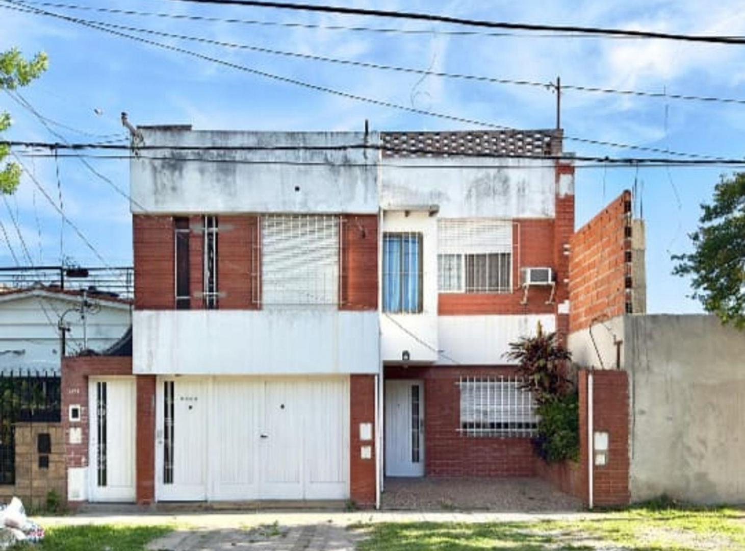 VENTA DE CASA Y DEPTO DE 2 DORMITORIOS EN BELGRANO