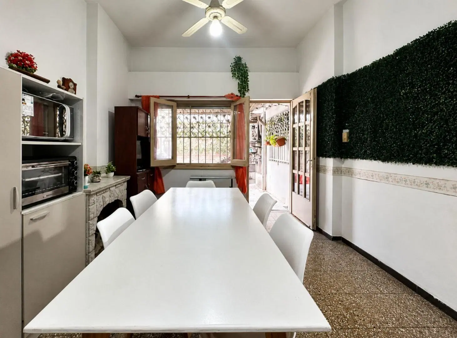 VENTA DE CASA Y DEPTO DE 2 DORMITORIOS EN BELGRANO 5