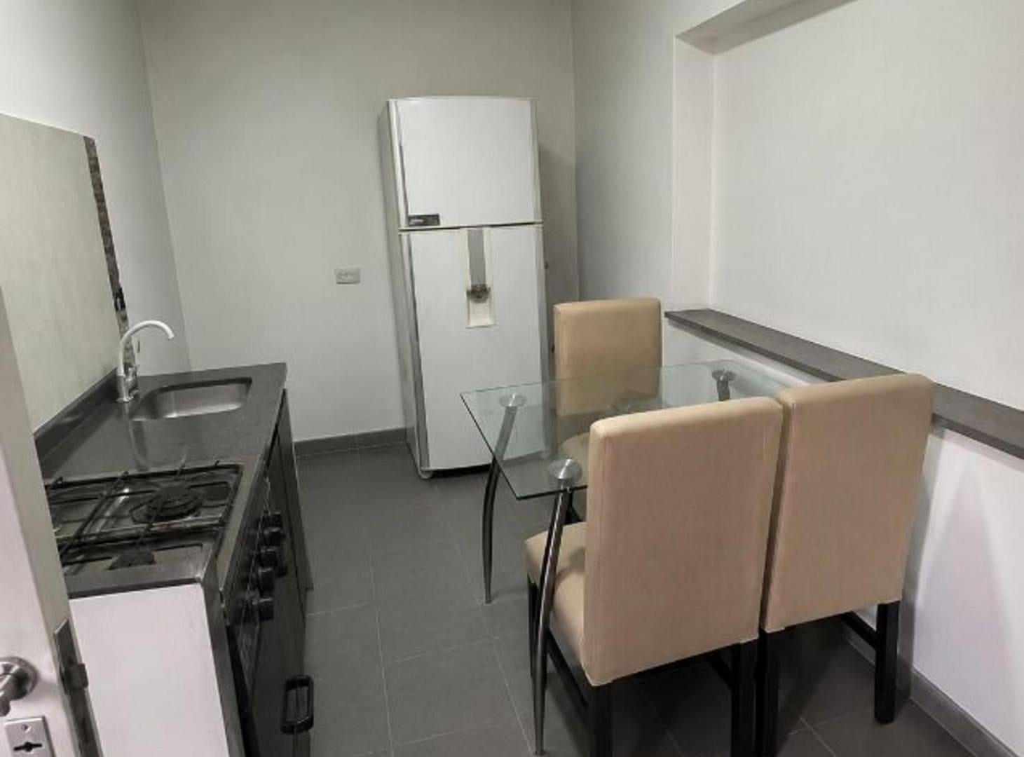 VENTA DE CASA Y DEPTO DE 2 DORMITORIOS EN BELGRANO