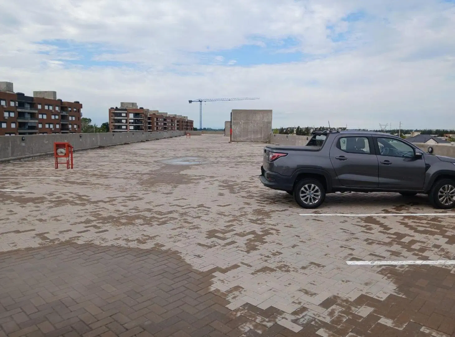 Venta Cochera Los Pasos Fiherton 3
