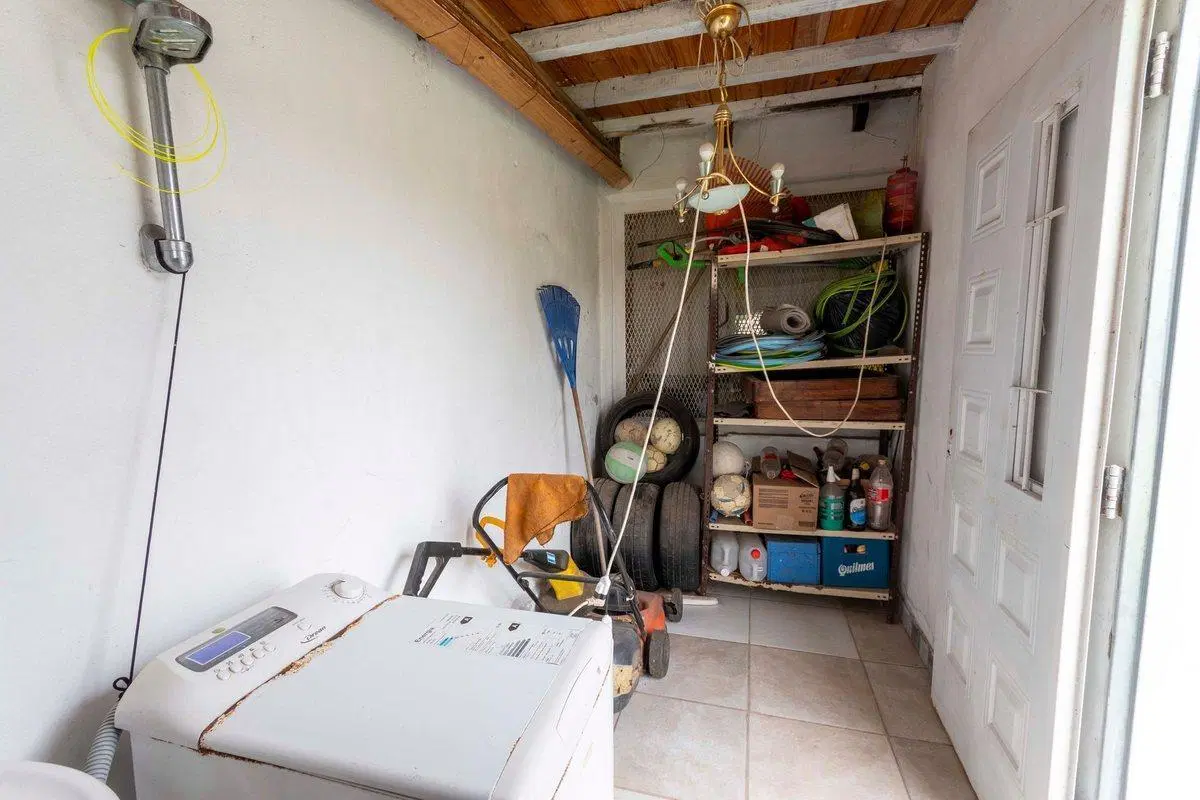 VENTA CASA 1 DORM ROLDÁN VILLA FLORES ACEPTA PERM. 2