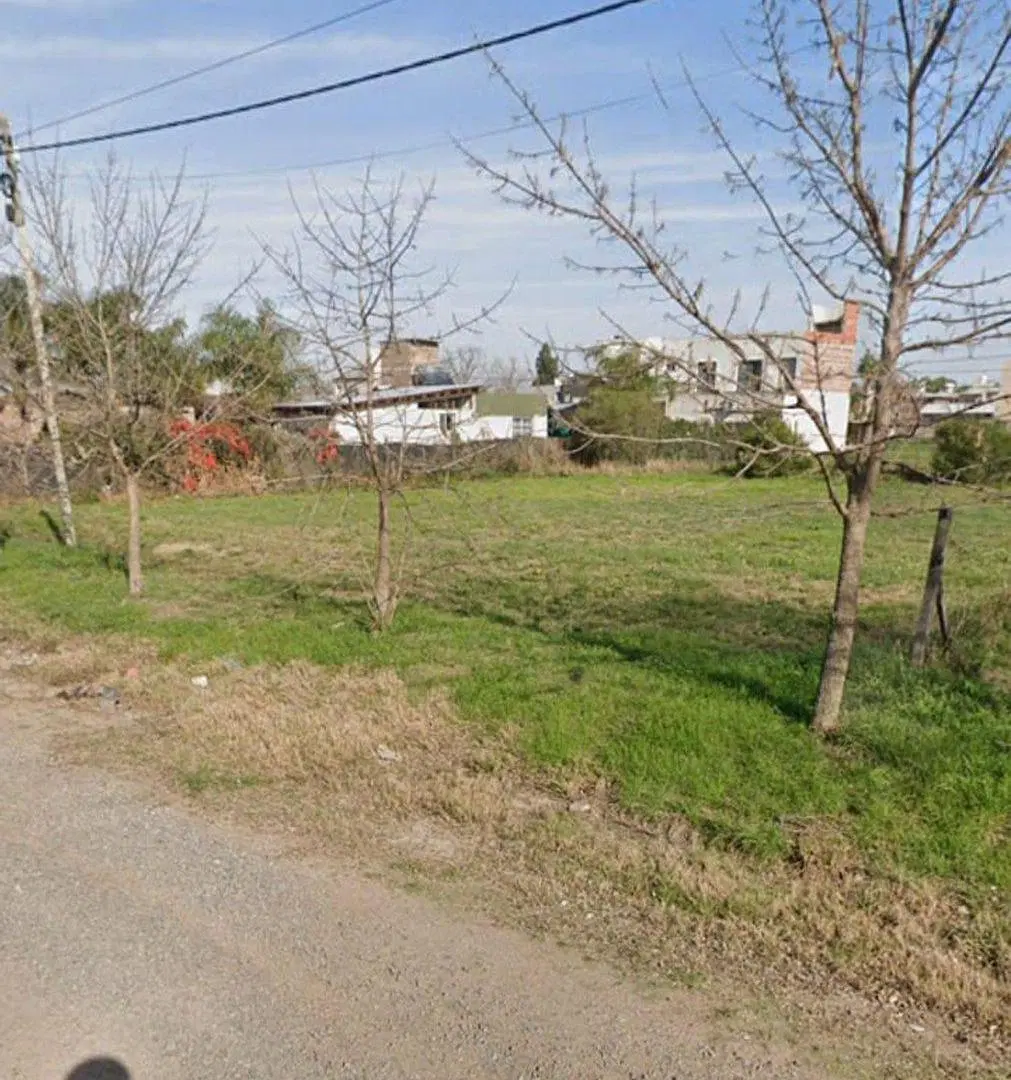 Venta  o permuta vehicular  de terreno en funes 6