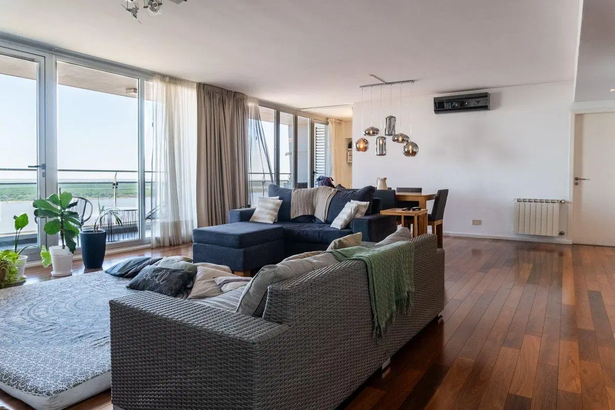 DEPARTAMENTO 3 DORMITORIOS EN VENTA VISTA AL RIO 2