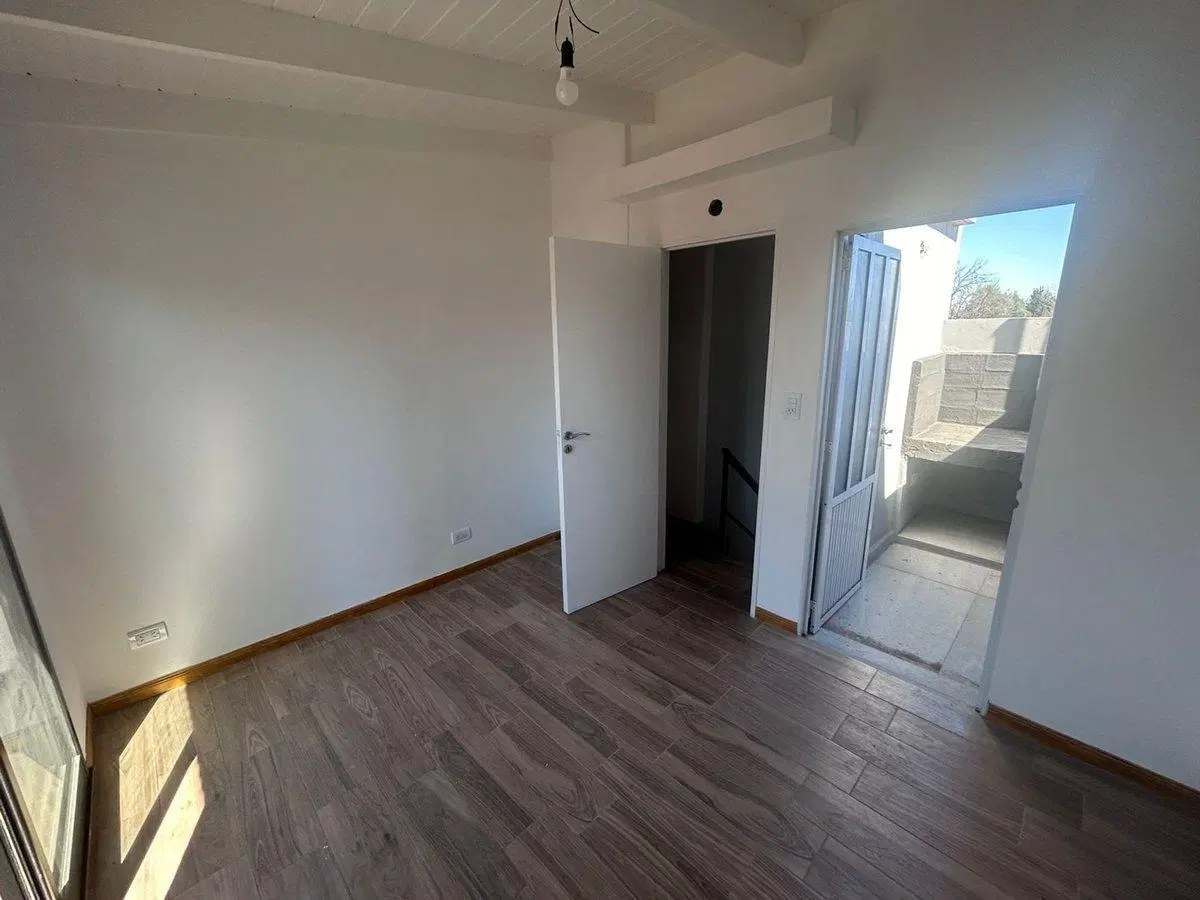 DUPLEX 1 DORMI + COMODIN CON TERRAZA EXCLUSIVA 5