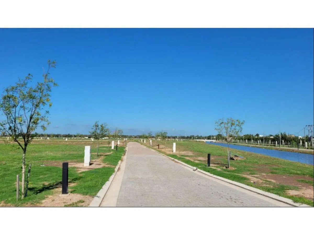 LOTE en venta 500m² en Funes Lakes Barrio Cerrado 4