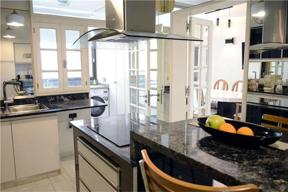 VENTA DUPLEX 3 DORMITORIOS - COCHERA 3