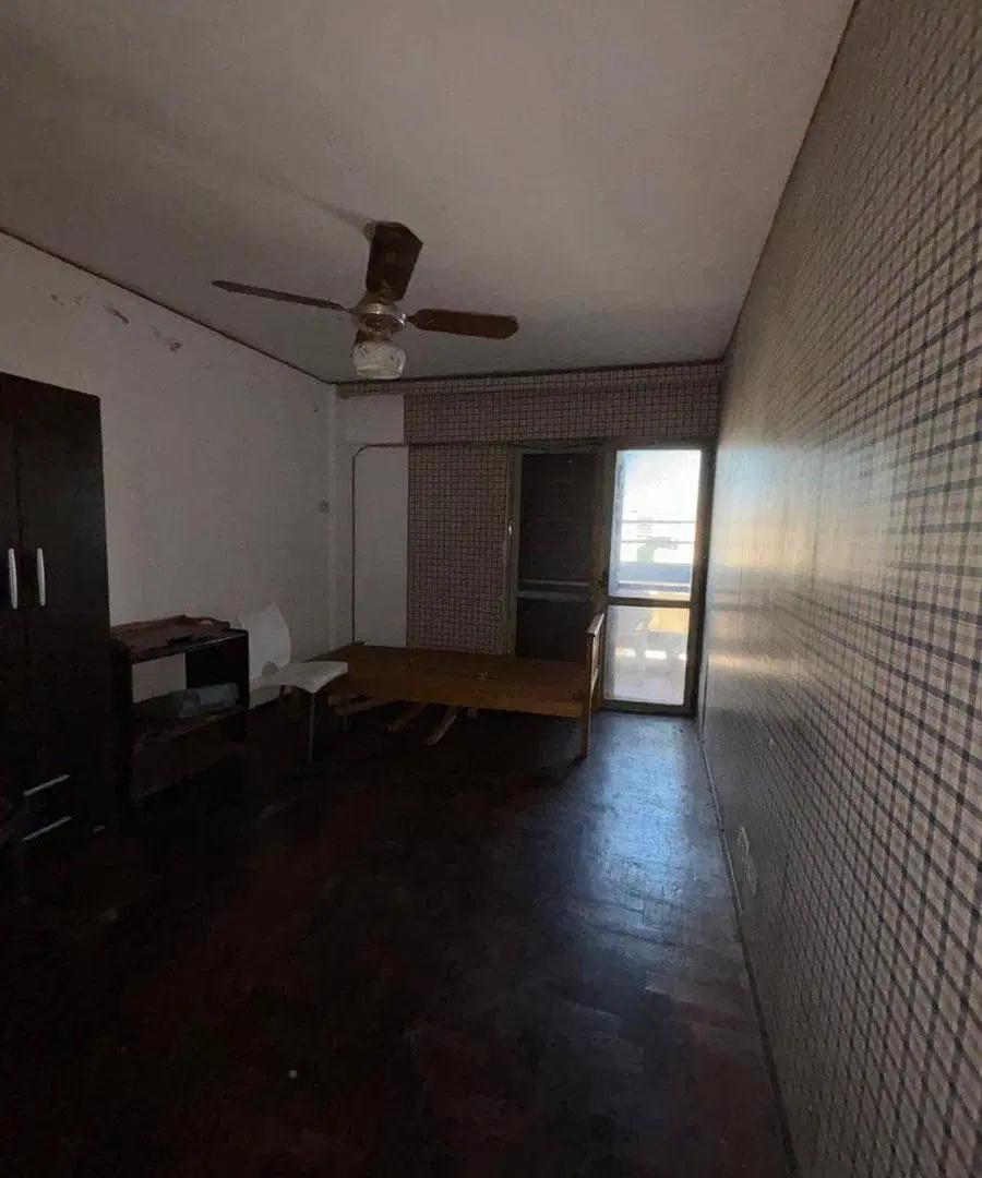 Venta departamento 3 dormitorios a reciclar 2