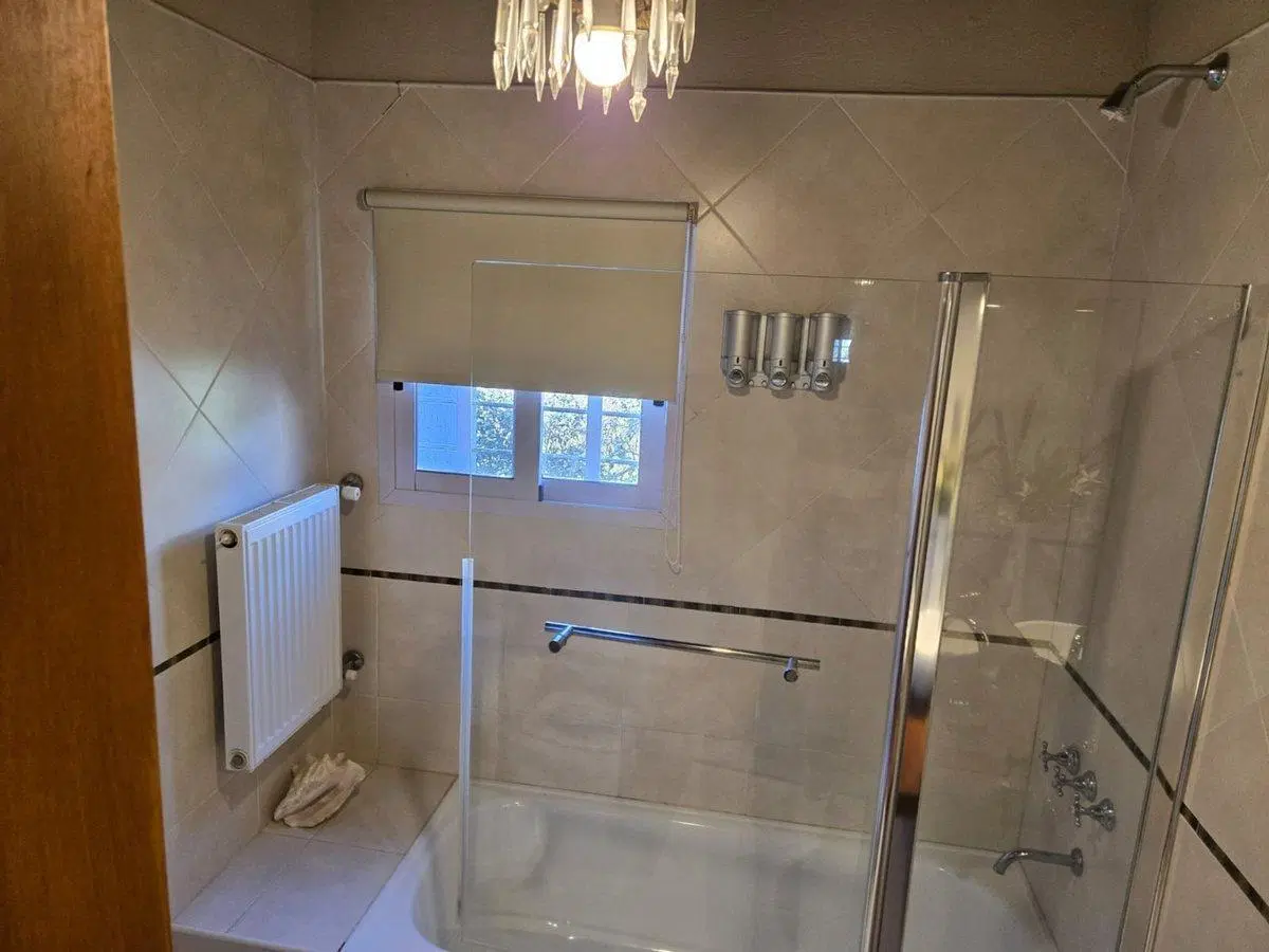 VENTA CASA EN MORRO DE FUNES.  PERMUTA. 8