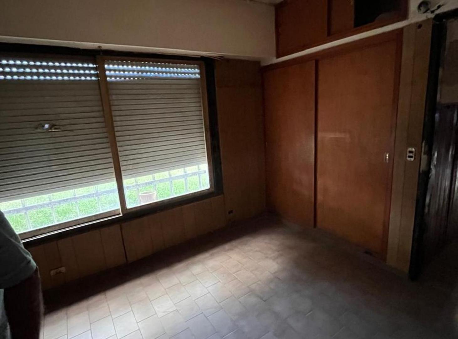 Foto de VENTA CASA A RECICLAR ESPAÑA Y HOSPITALES, imagen 2