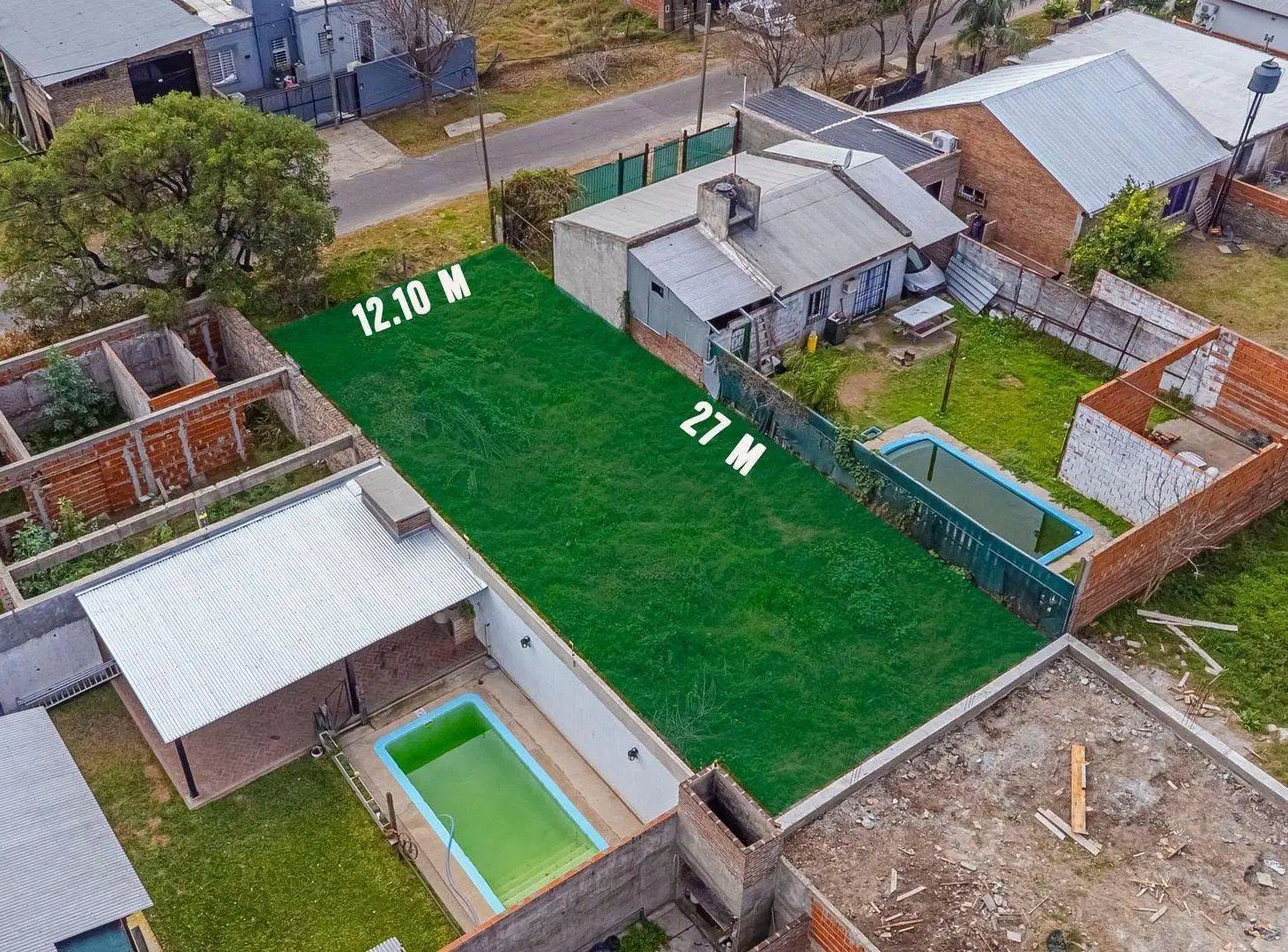 Lote en Venta de 326 m² con todos servicios 5