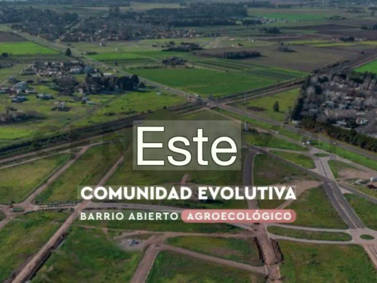 Lote en Pueblo Esther 349 m² | Financiación 4