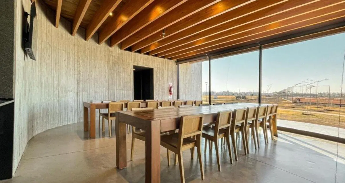 Lote Venta Vida club de Campo Funes 4