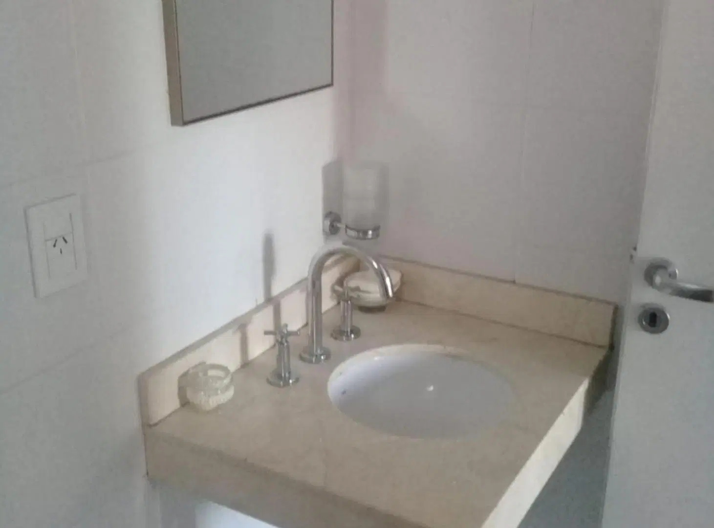 VENTA DEPARTAMENTO UN DORMITORIO RONDEAU AL 600 5