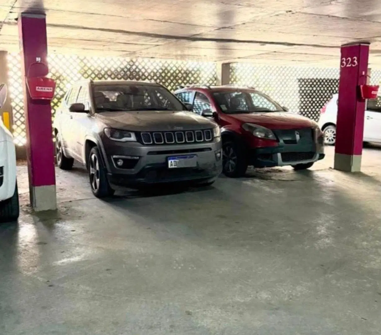 VENTA COCHERAS ESPAÑA 948 5