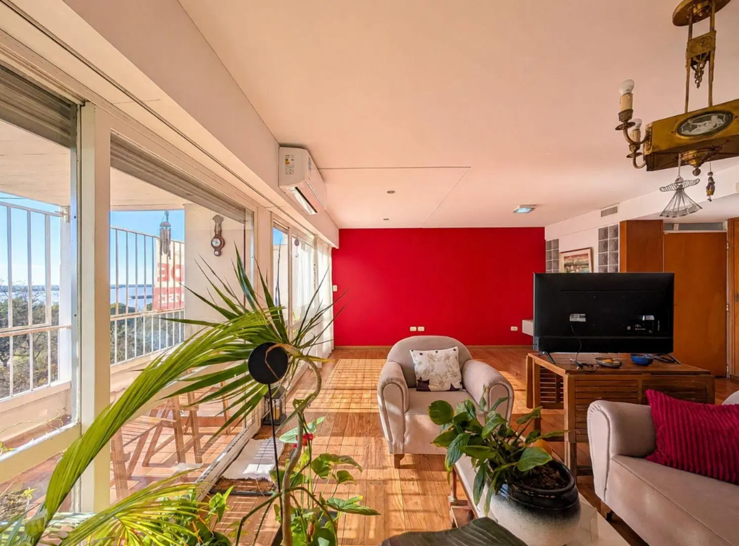 Duplex 4 dormitorios VISTA AL RIO - Barrio MARTIN 3
