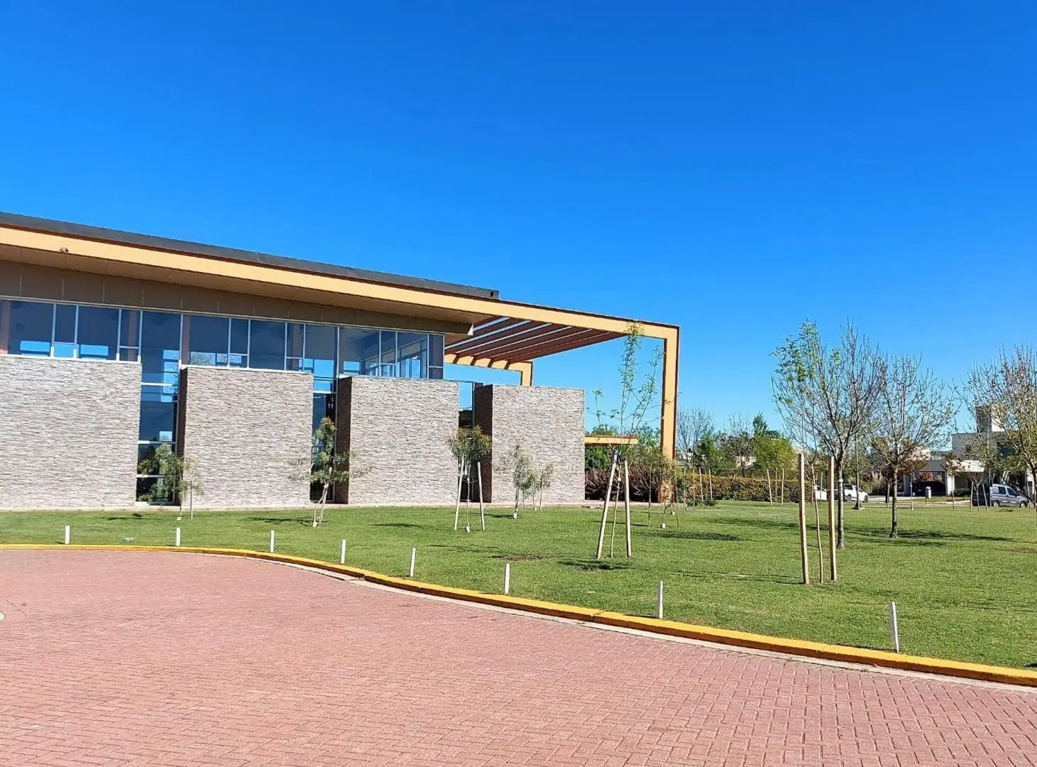 Lote de 909 m² en Barrio San Sebastián-Funes 8