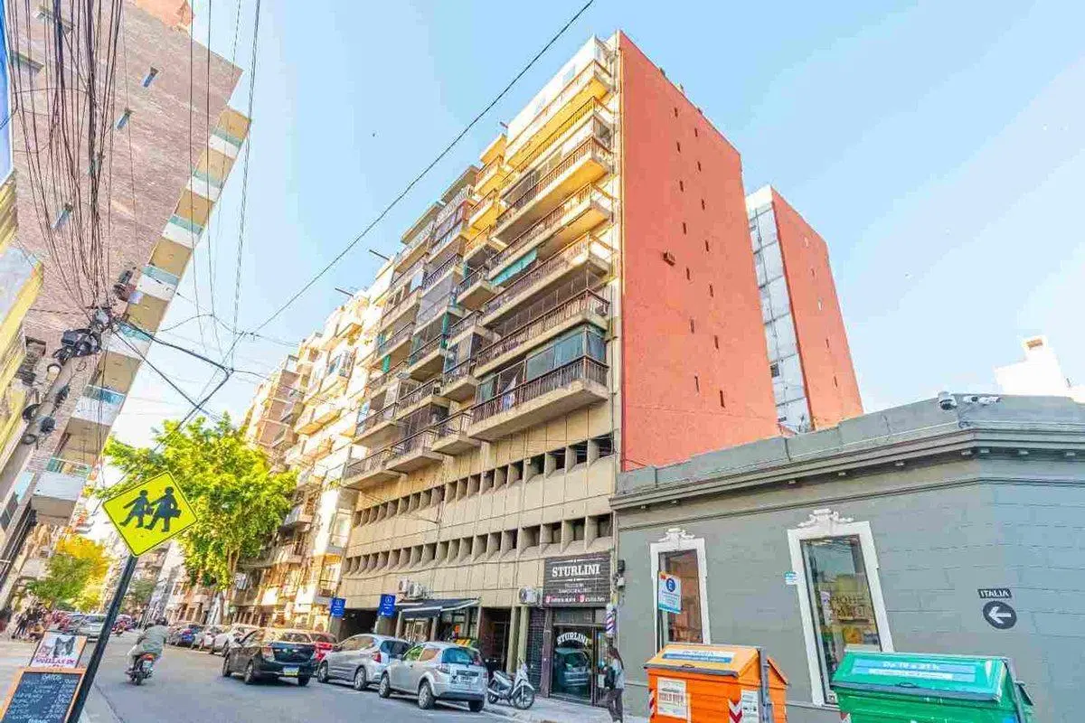 DEPARTAMENTO EN VENTA - ITALIA 1200 + PATIO 4