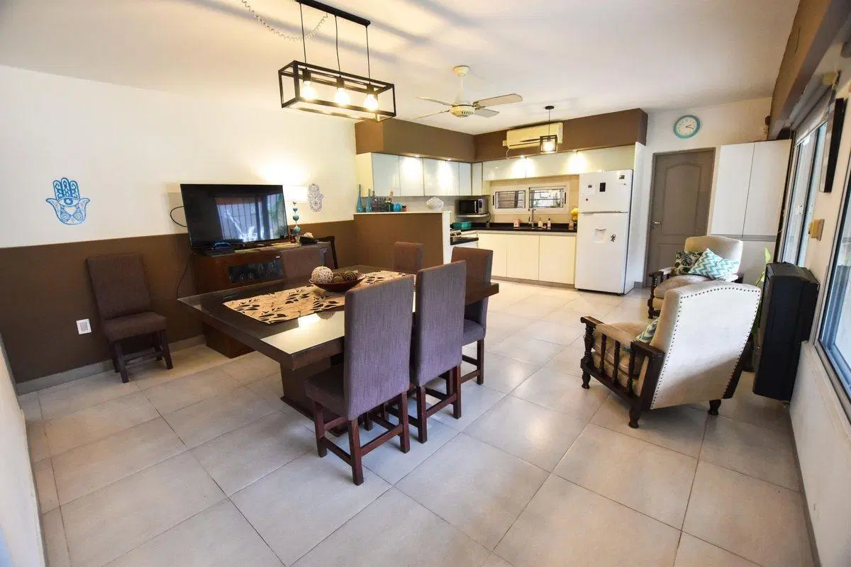 VENTA · FUNES CUATRO DORMITORIOS 4