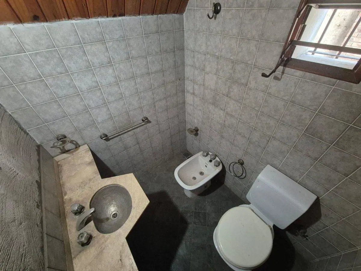 Venta Casa 5 Dormitorios Zona Norte Rosario 3