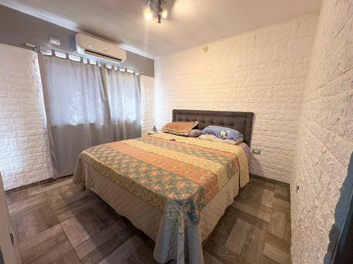 VENTA CASA 3 DORMITORIOS CON PILETA - FISHERTON 8