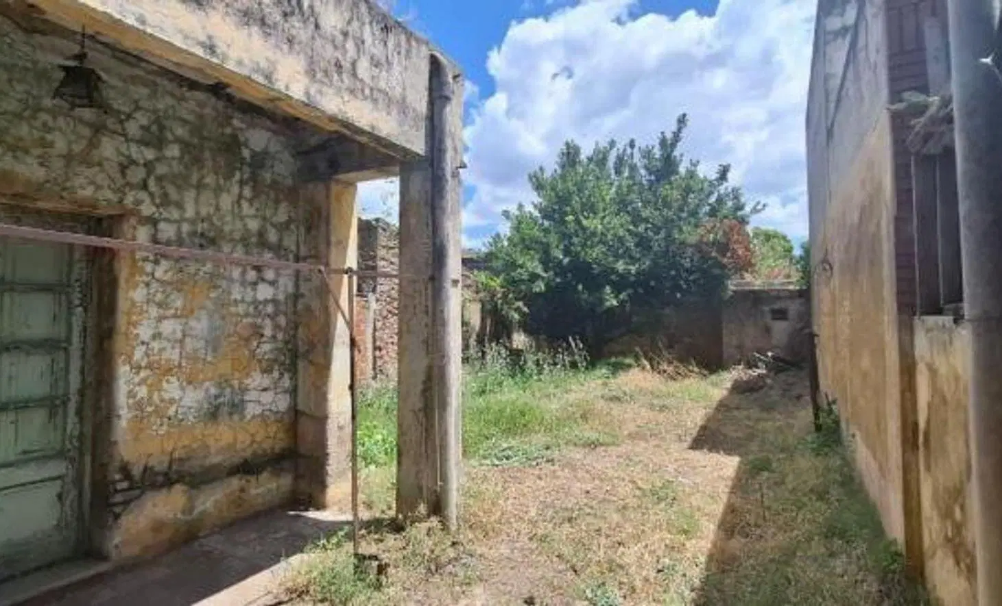 Venta de Lote 150 mts Barrio Sarmiento 2