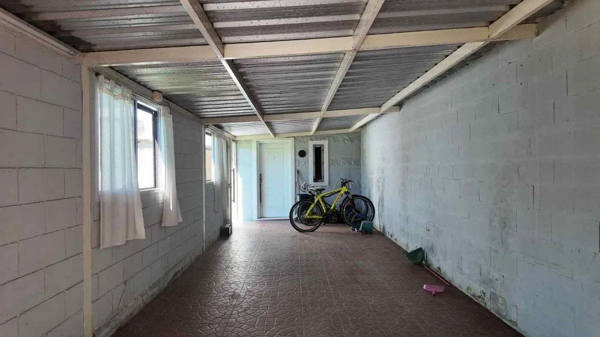 SE VENDE CASA 3 DORMITORIOS LOTE 900M2 (ARBILLA 2) 2