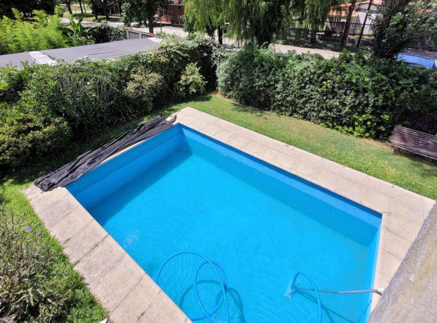 Foto de ALQUILER PERMANENTE CASA TRES DORMITORIOS FUNES, imagen 2