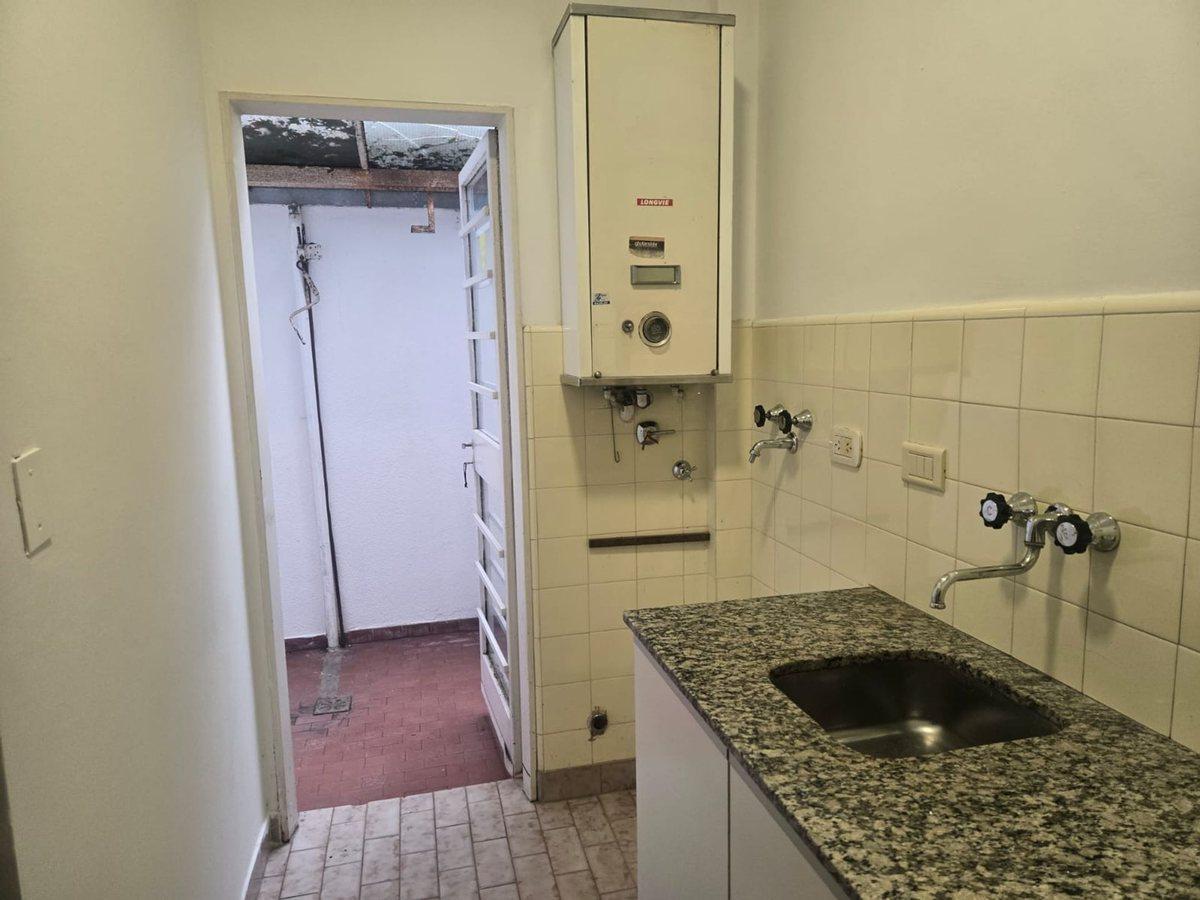 Foto de MONOAMBIENTE PLANTA BAJA- APTO PROFESIONAL, imagen 2
