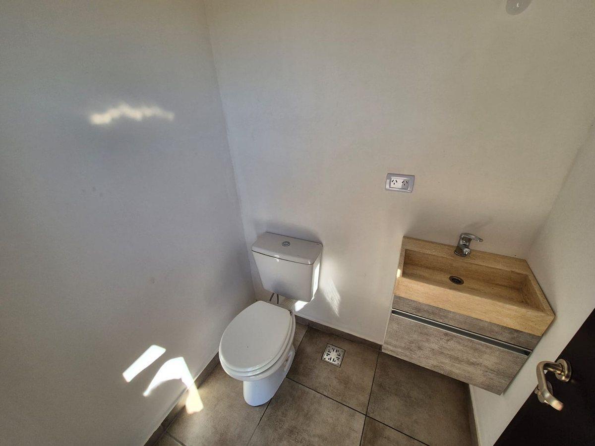Foto de Venta Casa 2 dormitorios Pileta Tds3, imagen 2