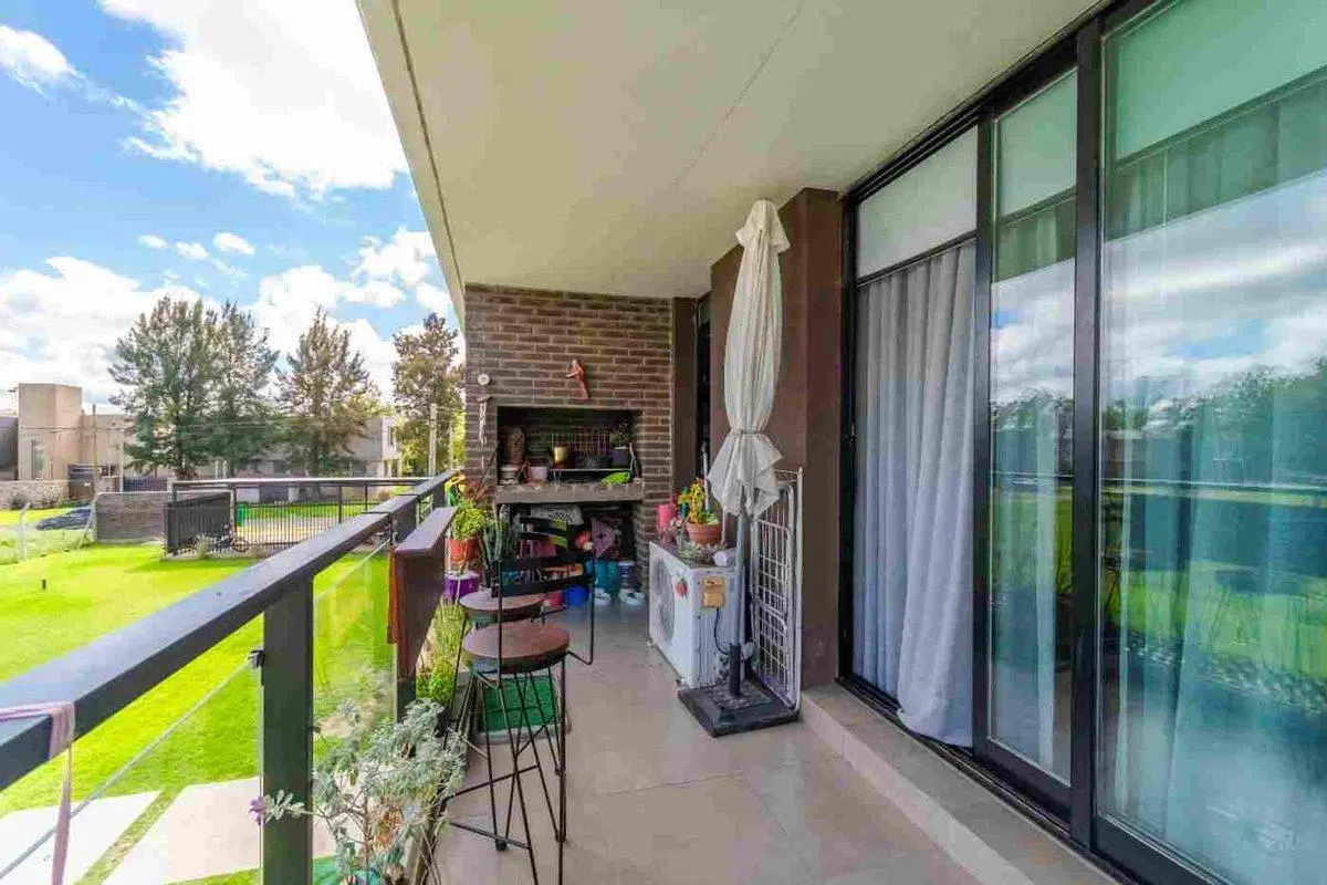 DEPARTAMENTO EN VENTA 2 DORMITORIOS FISHERTON 3