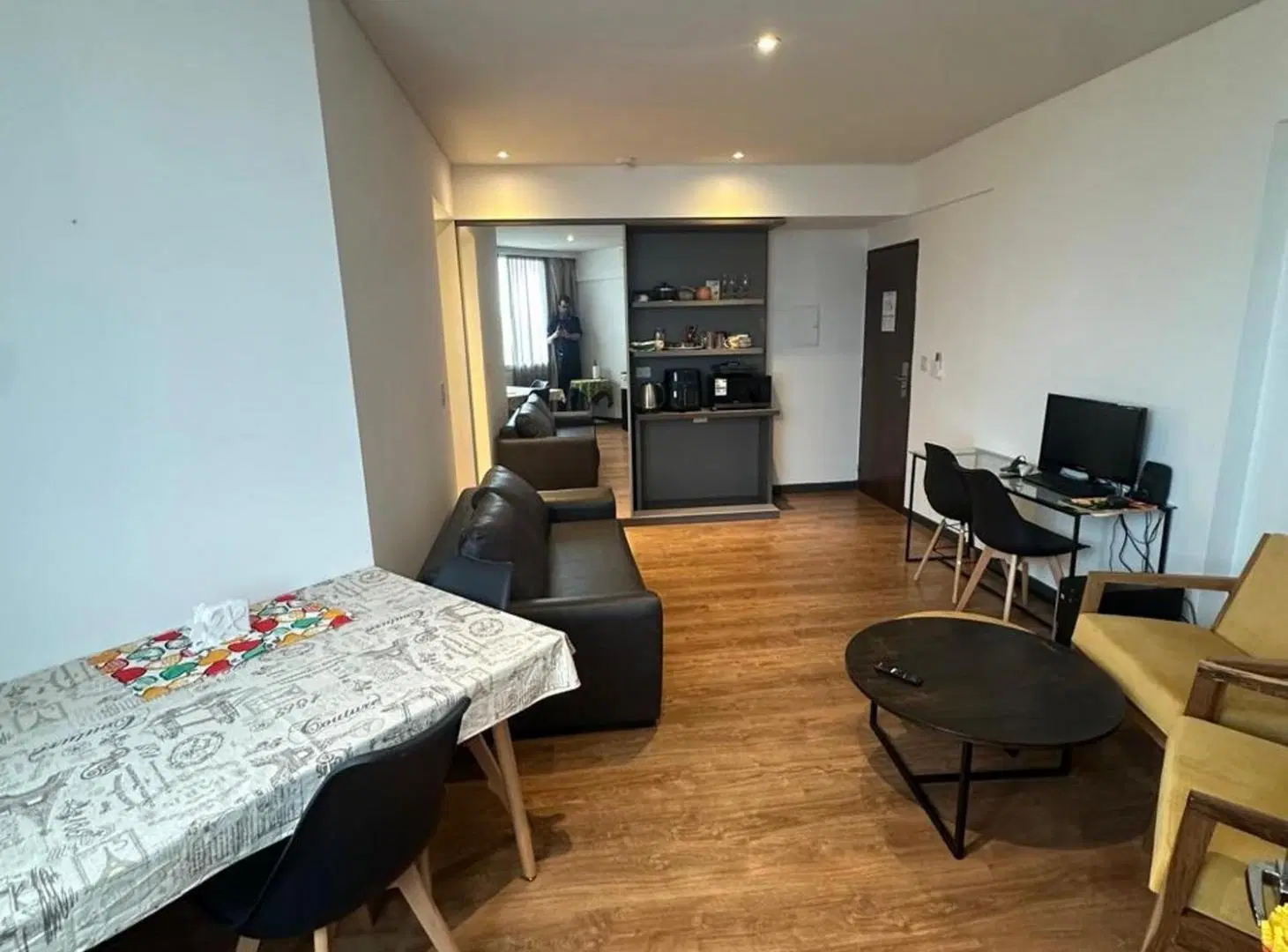 VENTA UN DORMITORIO AMUEBLADO - ALBERDI 2