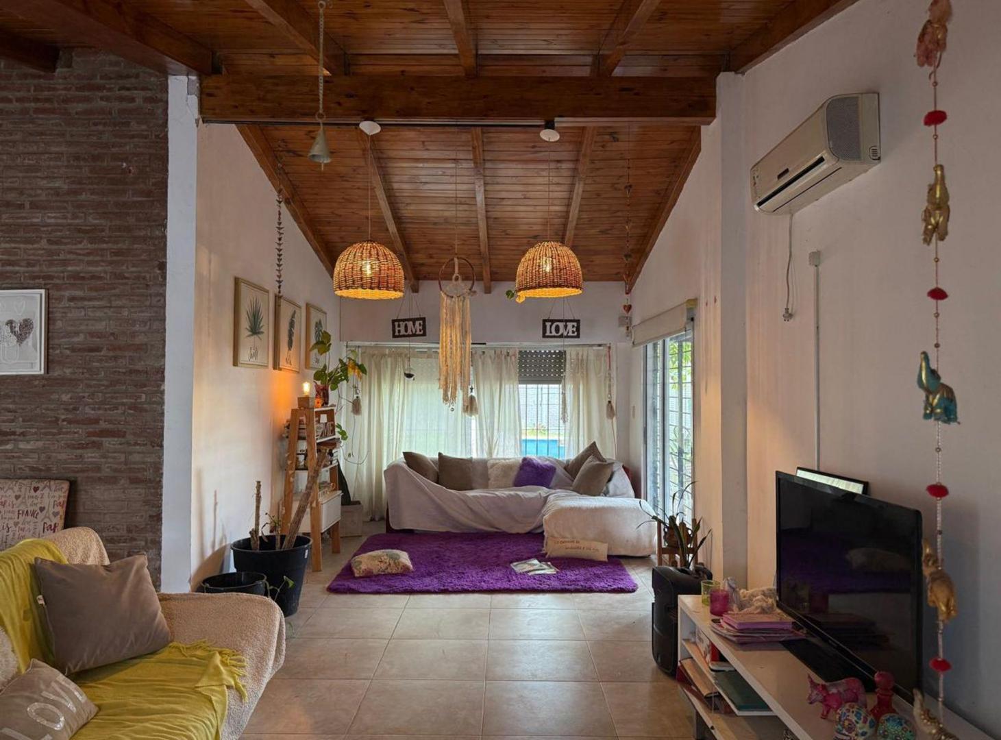 Foto de CASA EN VENTA , ubicada en Coronel Dominguez., imagen 4