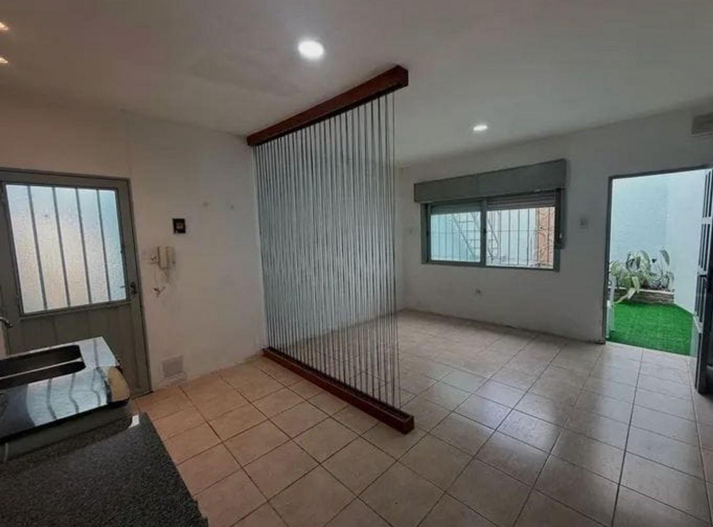 Foto de VENTA DE PH EN BARRIO CINCO ESQUINAS, imagen 2