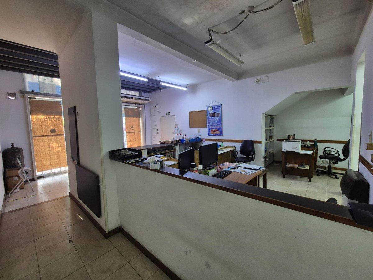 Foto de Alquiler Local Comercial y Deposito, imagen 3