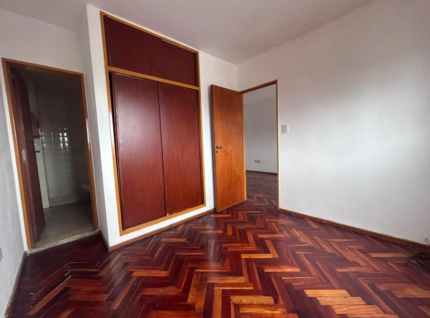Foto de VENTA DEPARTAMENTO UN DORMITORIO - CENTRO, imagen 1