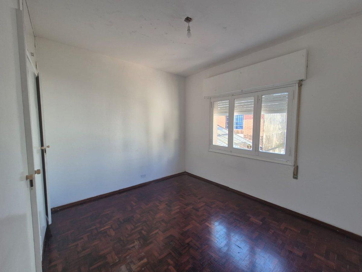 Foto de Venta Casa Planta Alta 2 Dormitorios, imagen 2