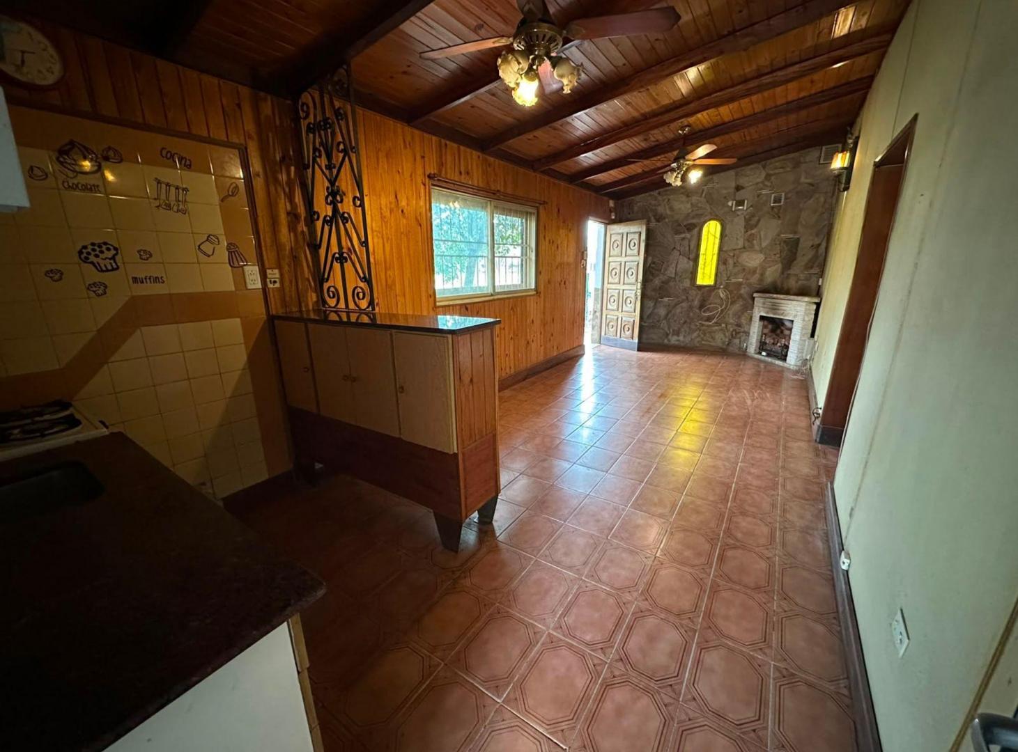 Foto de VENTA CASA 2 DORMITORIOS FUNES CON PILETA, imagen 4