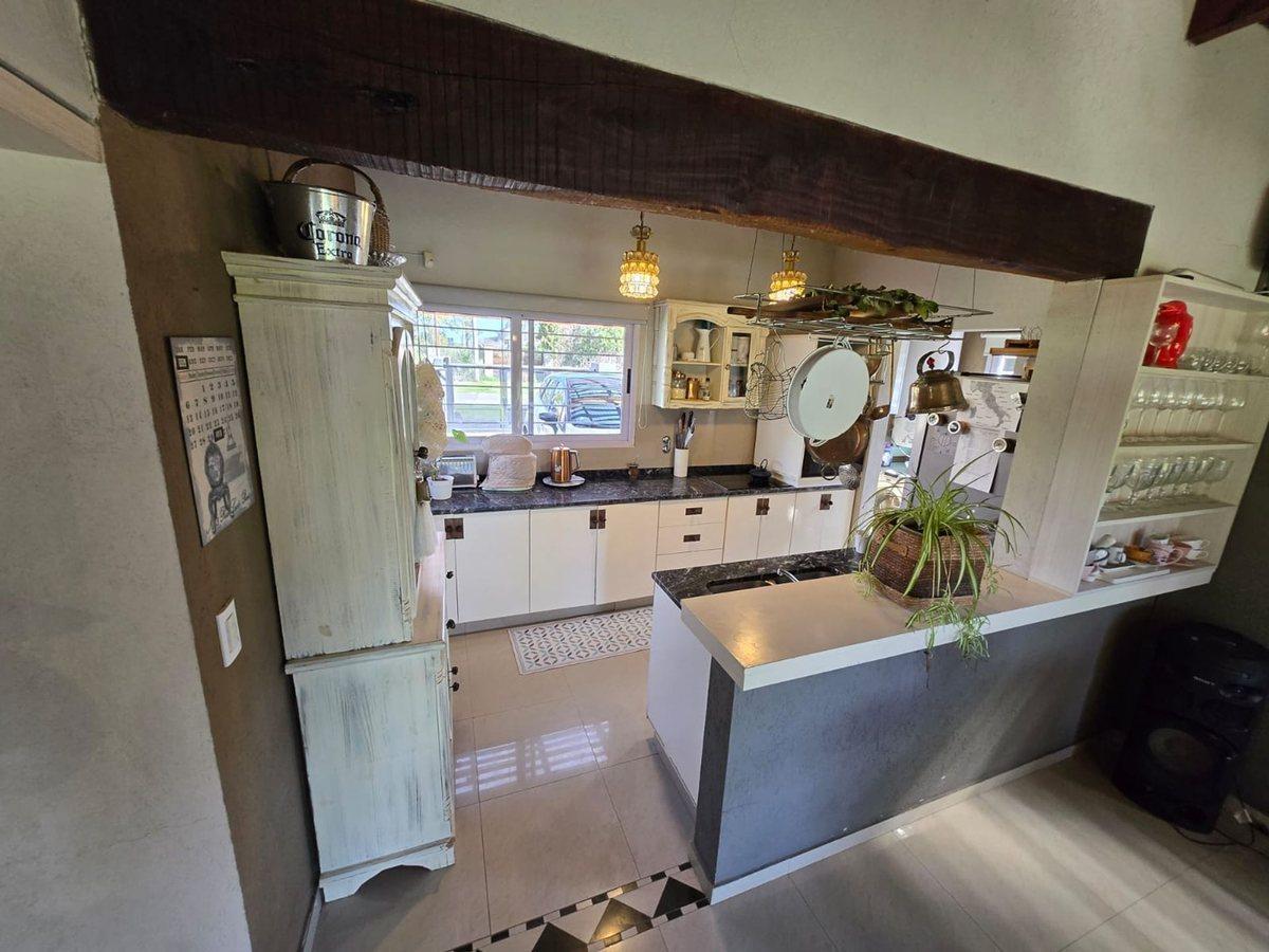Foto de VENTA CASA EN MORRO DE FUNES. APTA CREDITO, imagen 2