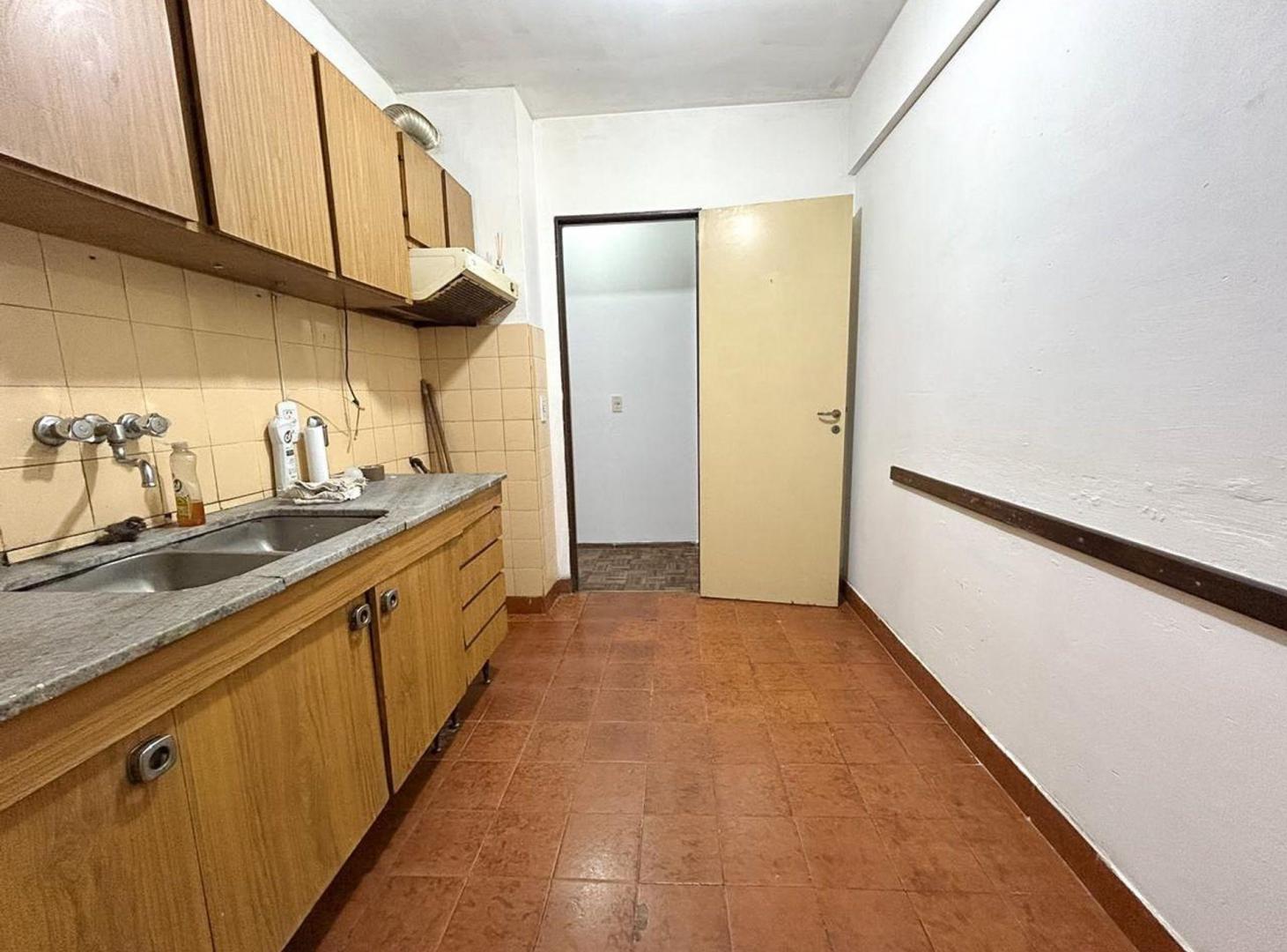 Foto de DEPARTAMENTO 1 DORMITORIO EN VENTA - BARRIO MARTIN, imagen 4