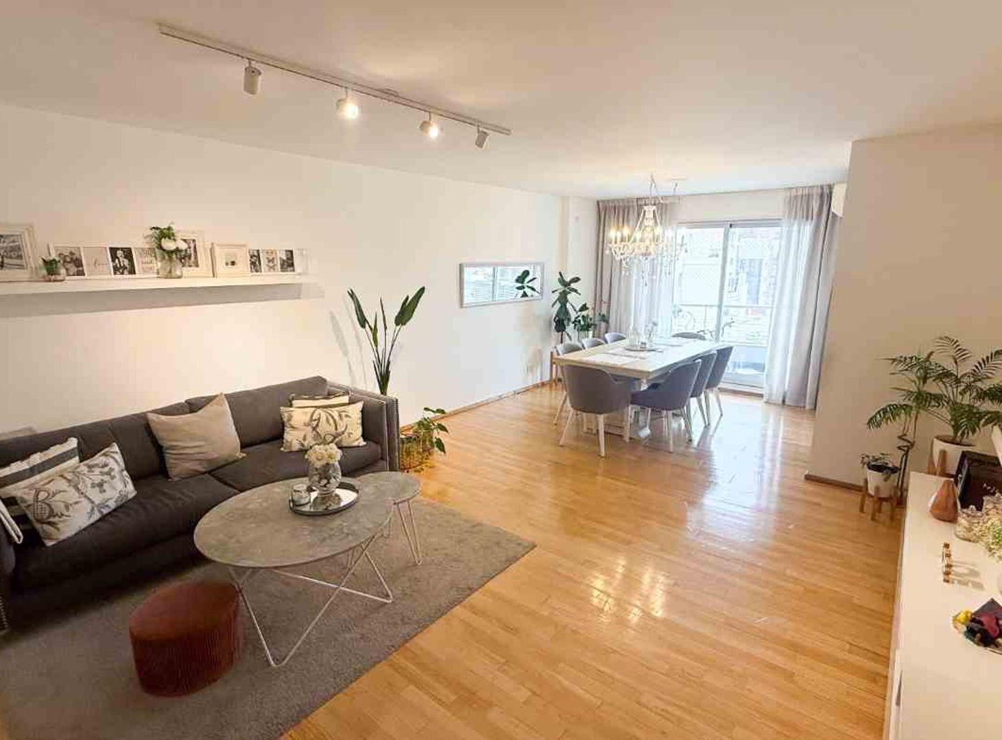 Foto de VENTA Departamento 3 Dormitorios Catamarca y Oroño, imagen 1