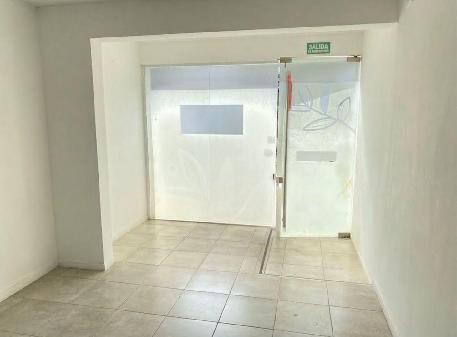 Foto de Venta de propiedad comercial.Funes. 4 ambientes, imagen 4