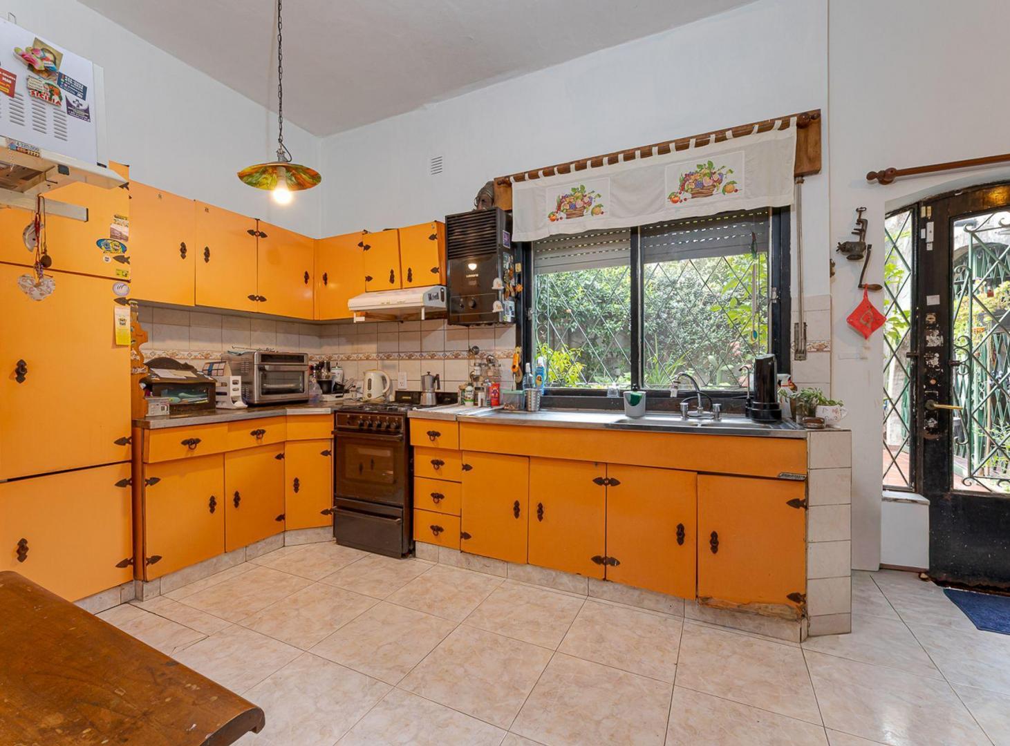 Foto de CASA EN VENTA 4 DORMITORIOS CON PATIO + TERRAZA, imagen 3