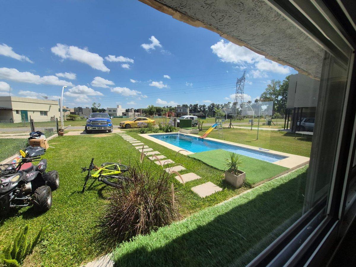 Foto de CASA EN VENTA 2 DORMITORIOS-BRISANOVA - P. ESTHER, imagen 3