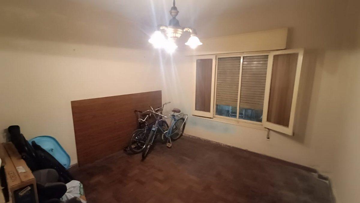 Foto de VENTA! PH DE 2 DORMITORIOS, imagen 2